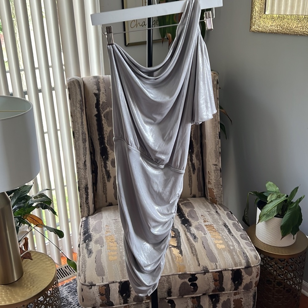 Shiny Silver Off Shoulder O-ring Mini Dress - Picture 4 of 7